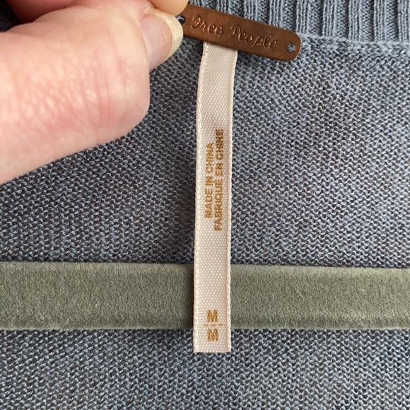 FREE PEOPLE STRETCH SLATE BOHO CROP TOP SWEATER M - Picture 4 of 10